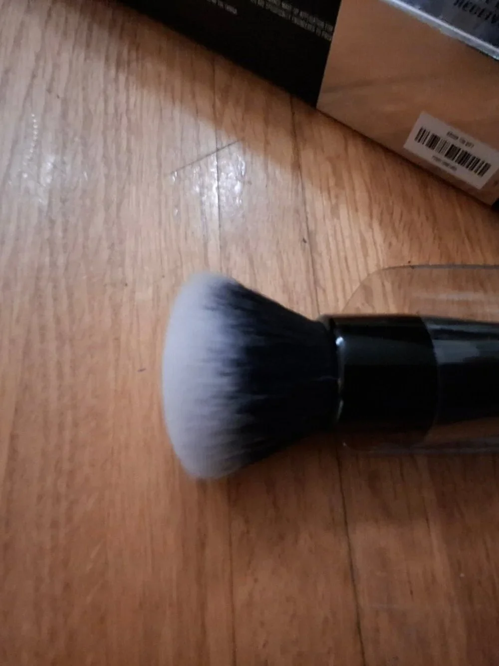 IL Makiage Foundation Blending Brush #100
